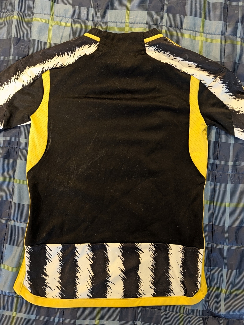 adidas Kids Juventus Jeep Jersey - Picture 2 of 2